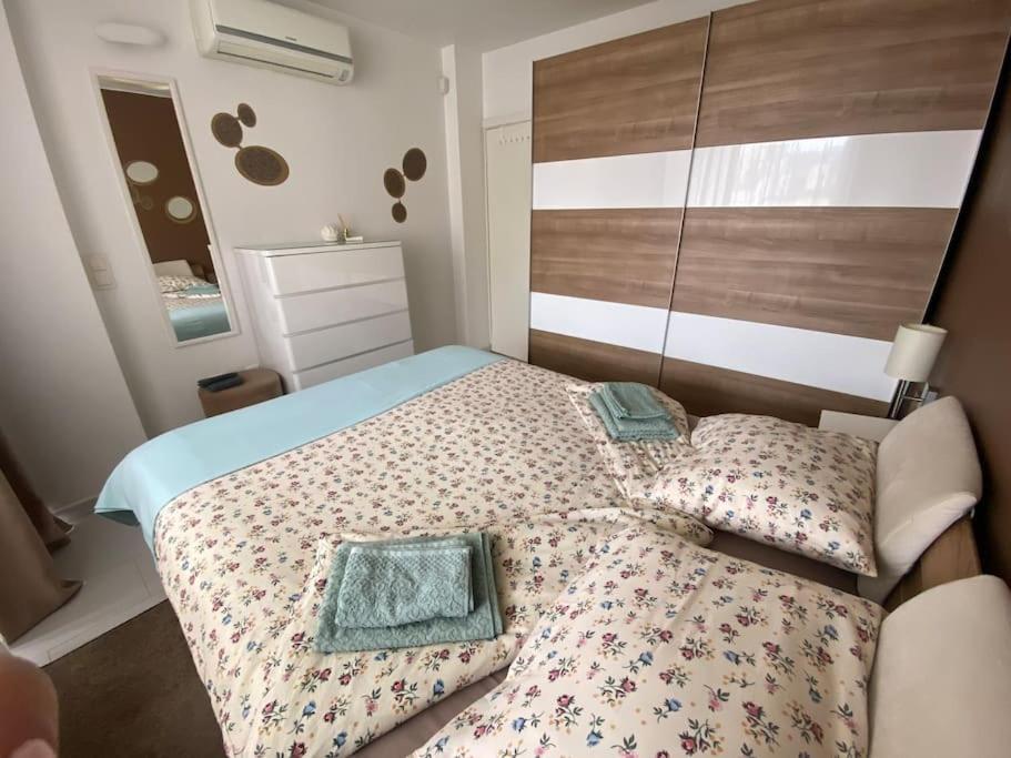 Lovely 1-Bedroom Apartament With Free Parking Sófia Exterior foto