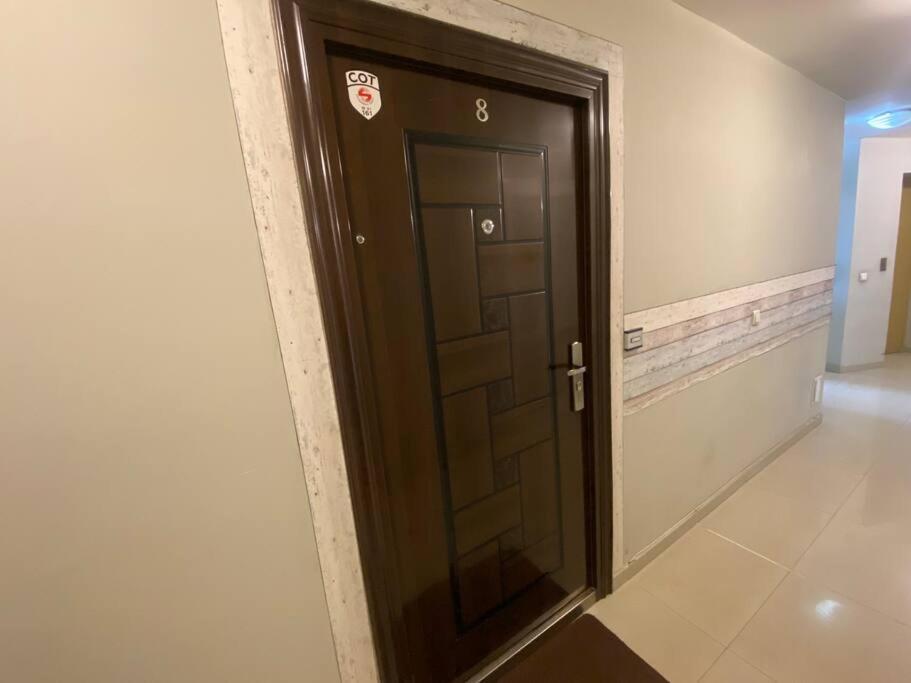 Lovely 1-Bedroom Apartament With Free Parking Sófia Exterior foto